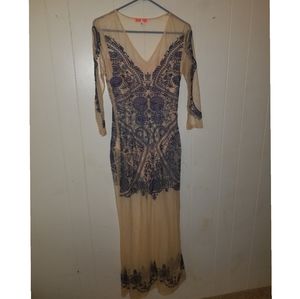 Sheer Sexy Maxi Dress w Embroidered Detail Banful